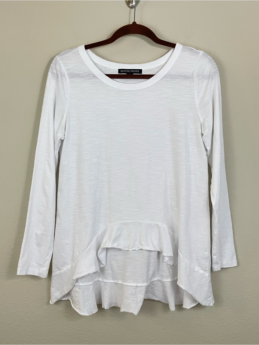 Boston Proper Slub Cotton‎ White Long Sleeve Ruffle-Hem Hi Low Top Size Small